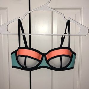 TRIANGL push up bikini top
